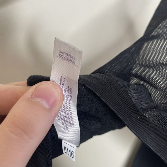 CACIQUE Women's Black Smooth Satin Lightly Lined Full Coverage Bra Sz 46C - Picture 6 of 6